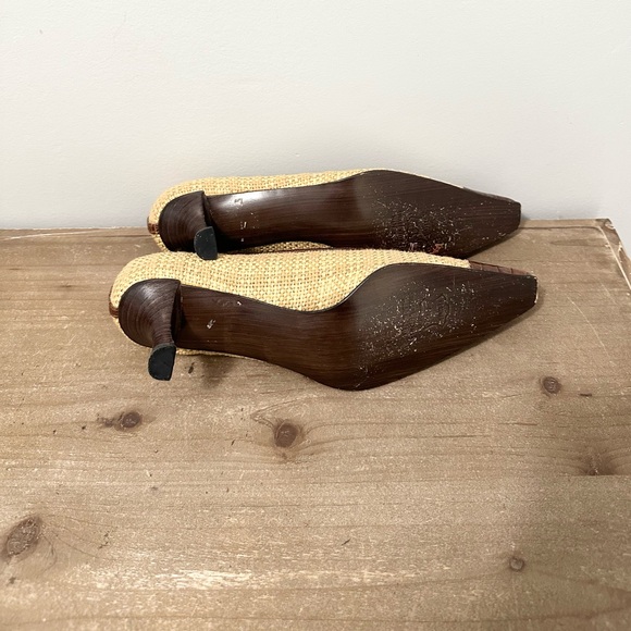 Stuart Weitzman Woven Kitten Heels Size 7.5 - Picture 7 of 7